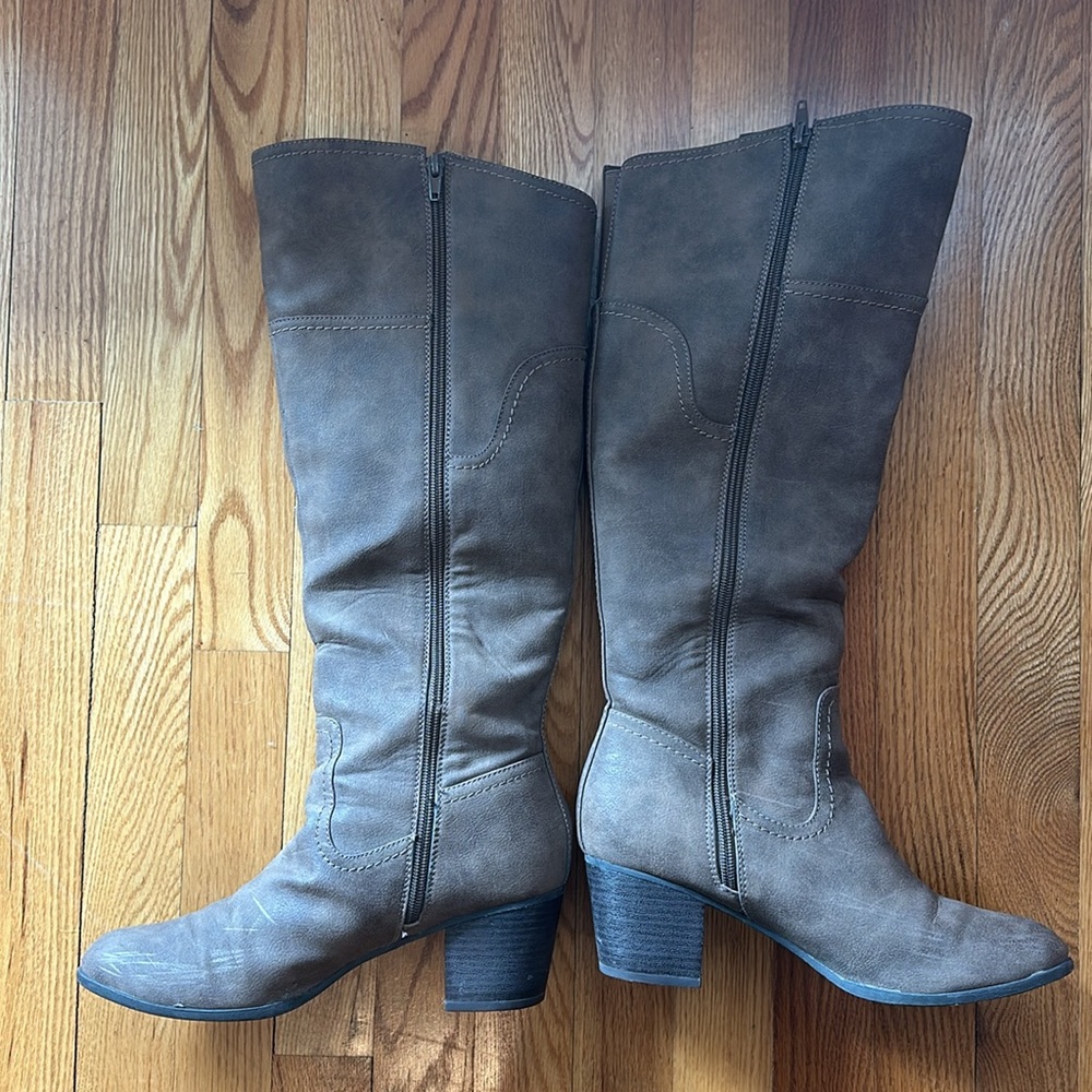 Brown tall boots